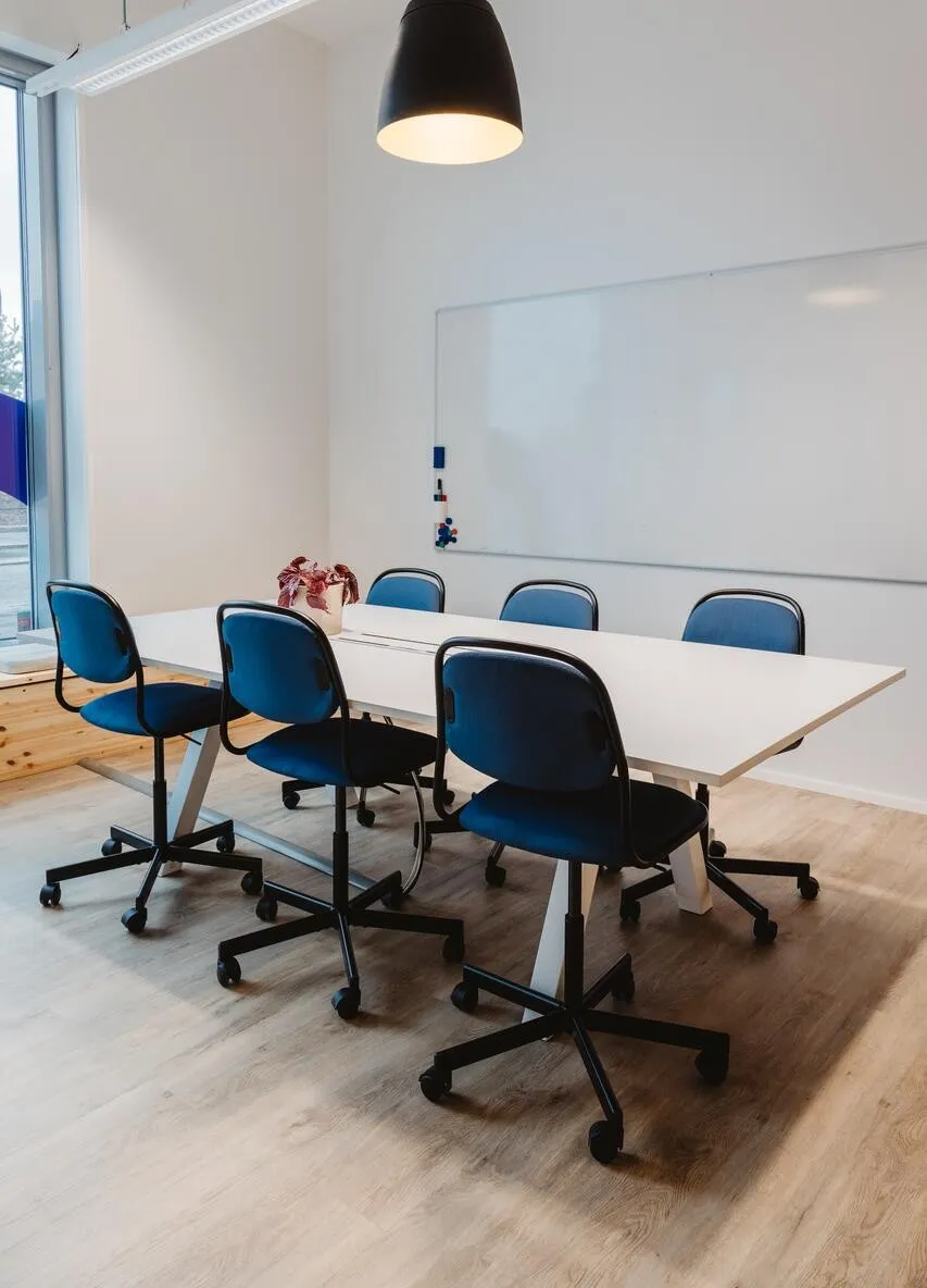 Meeting room for 8 people at M8S Hub in Kalasatama, Helsinki